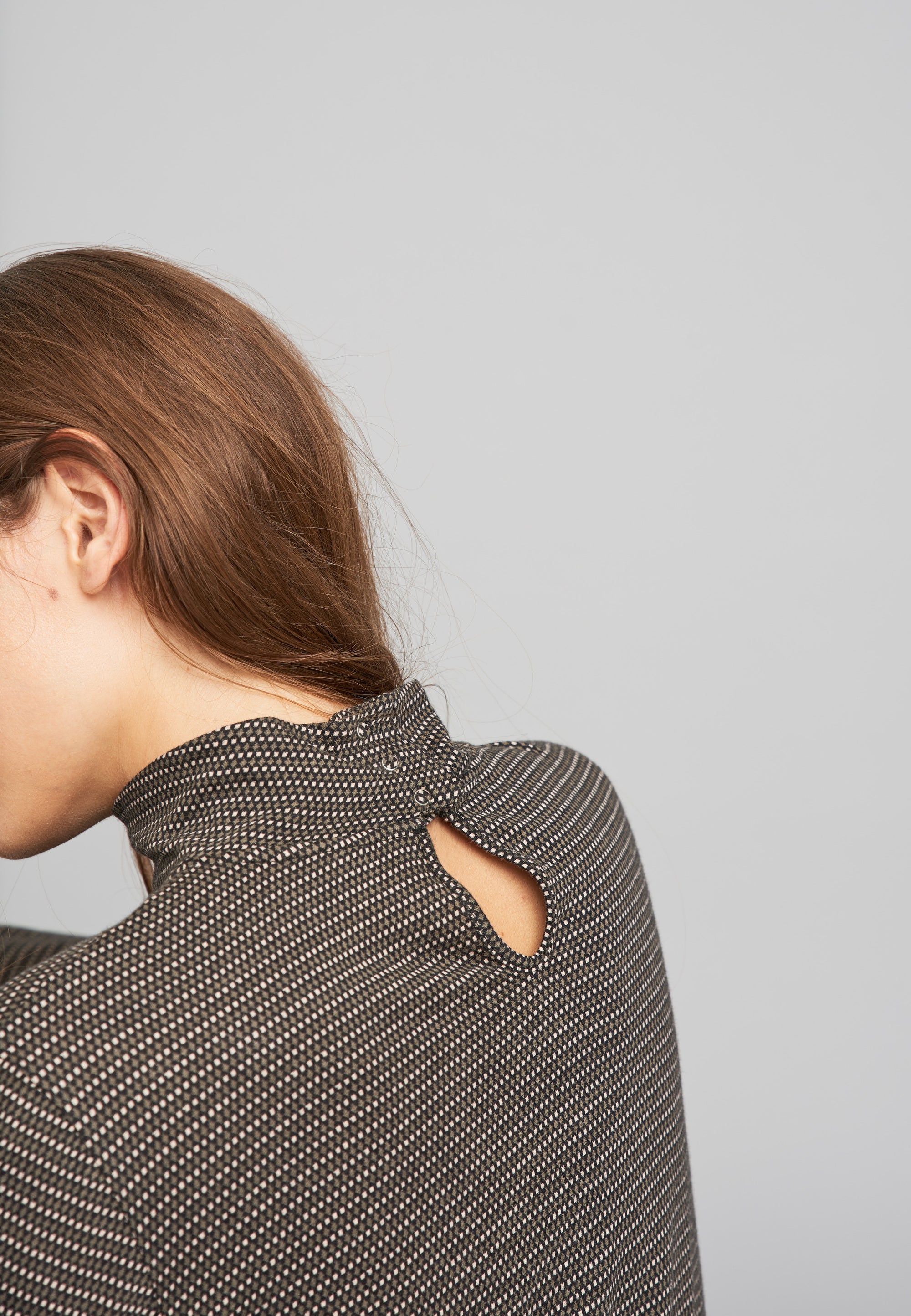 ECHTE Divine, Regular T-shirts T-Shirts 07010 Forest Night