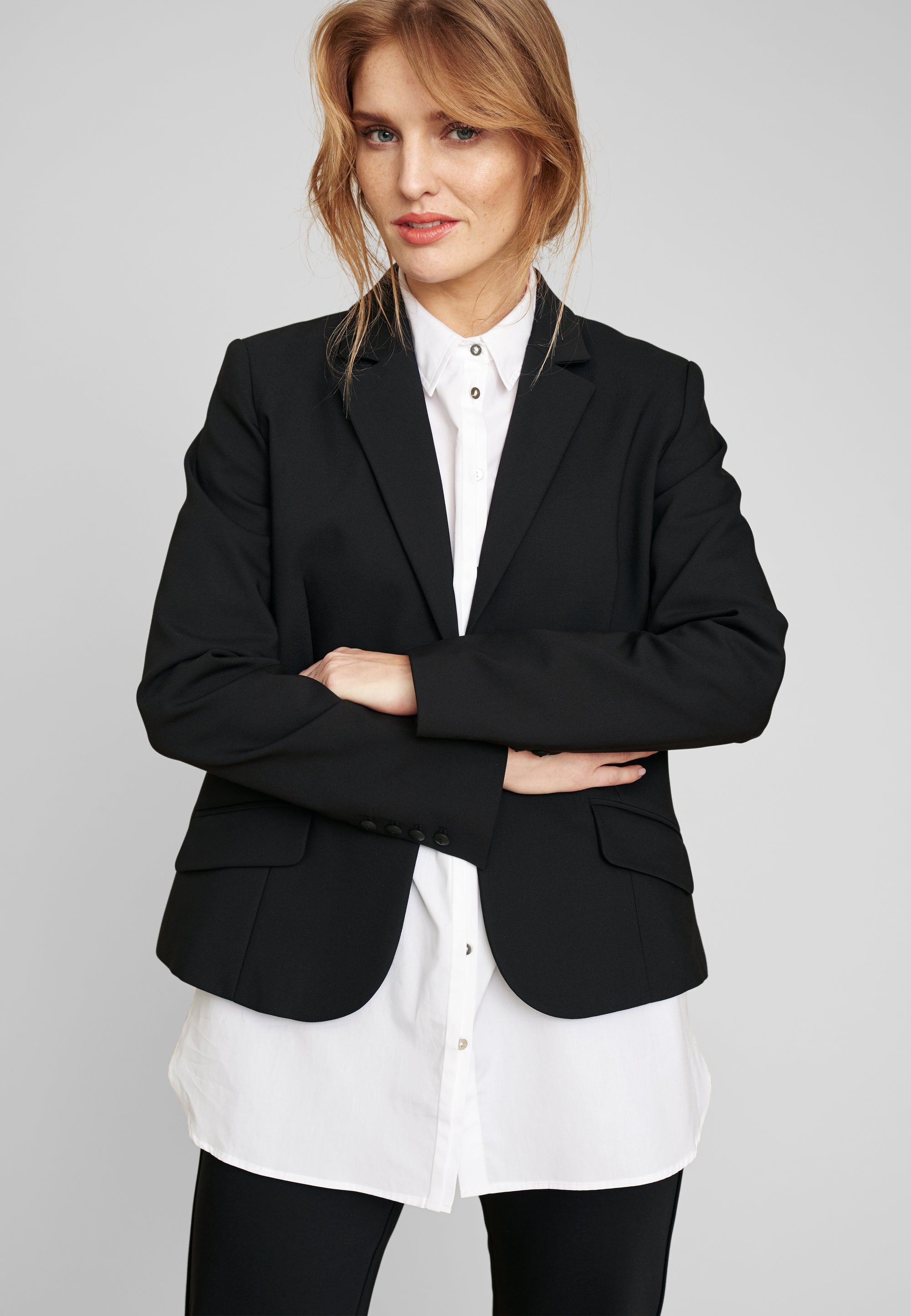 ECHTE Gaia Blazer Jackets 01000 Black
