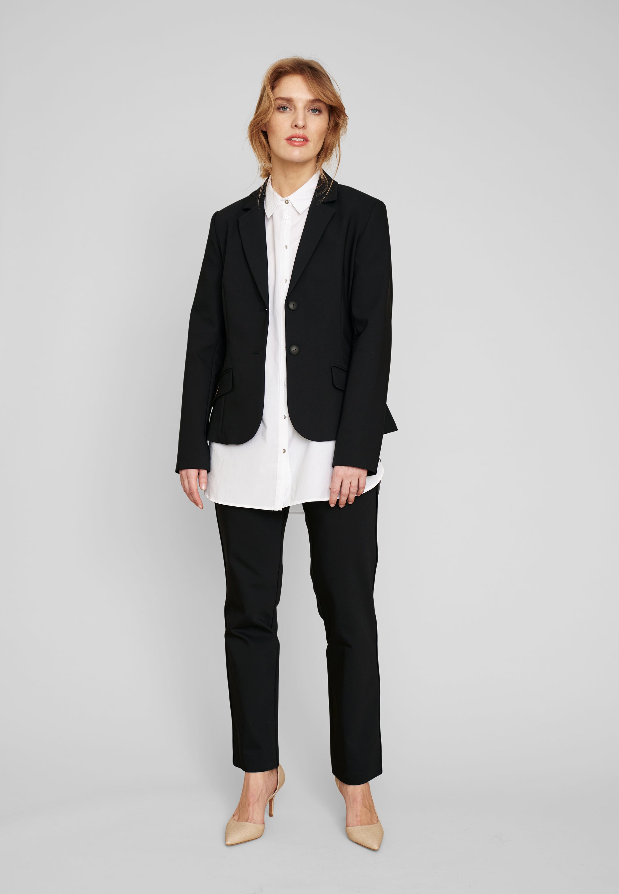 ECHTE Gaia Blazer Jackets 01000 Black