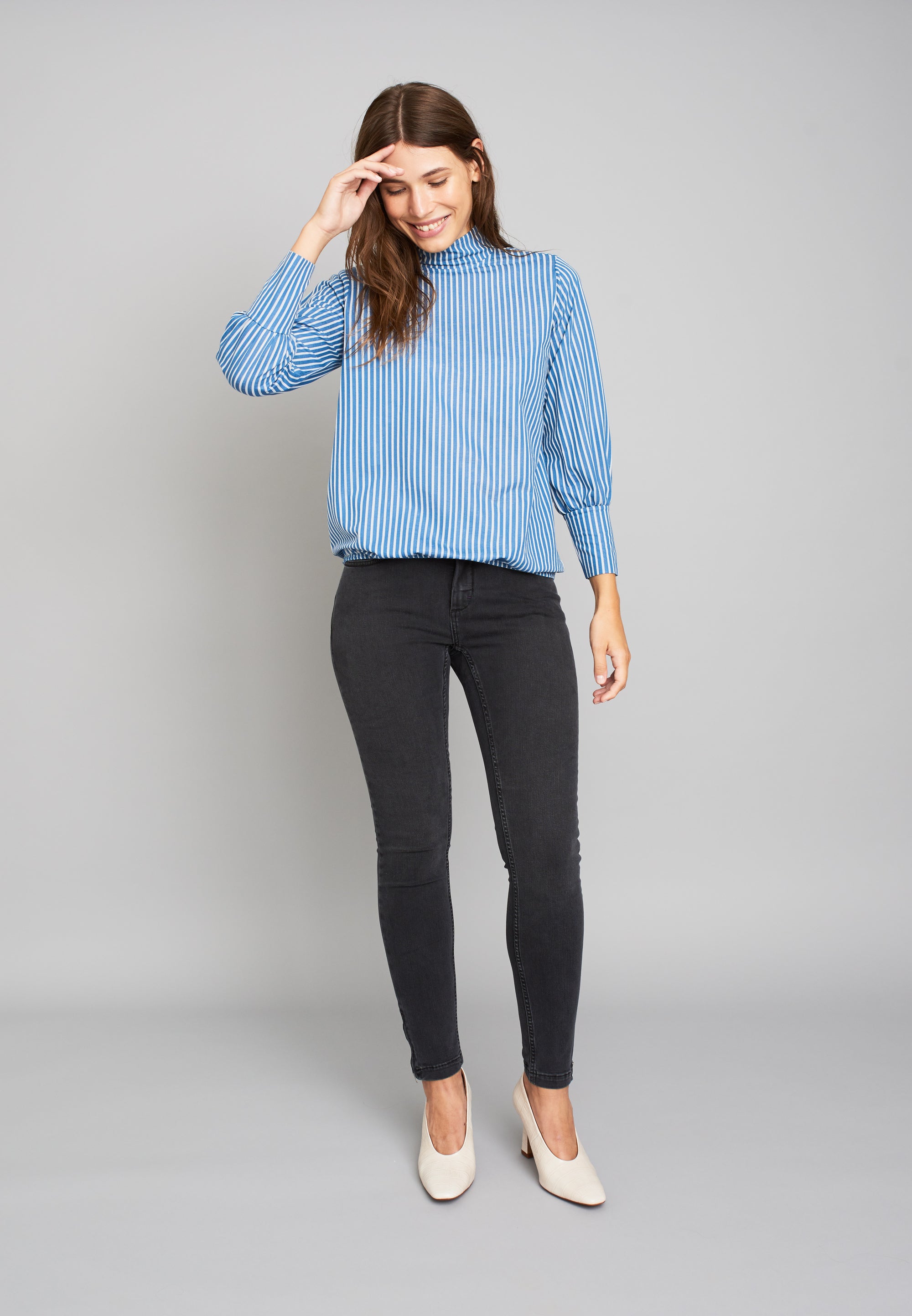 ECHTE Divine Blouse T-Shirts 07009 Dark Blue Stripe