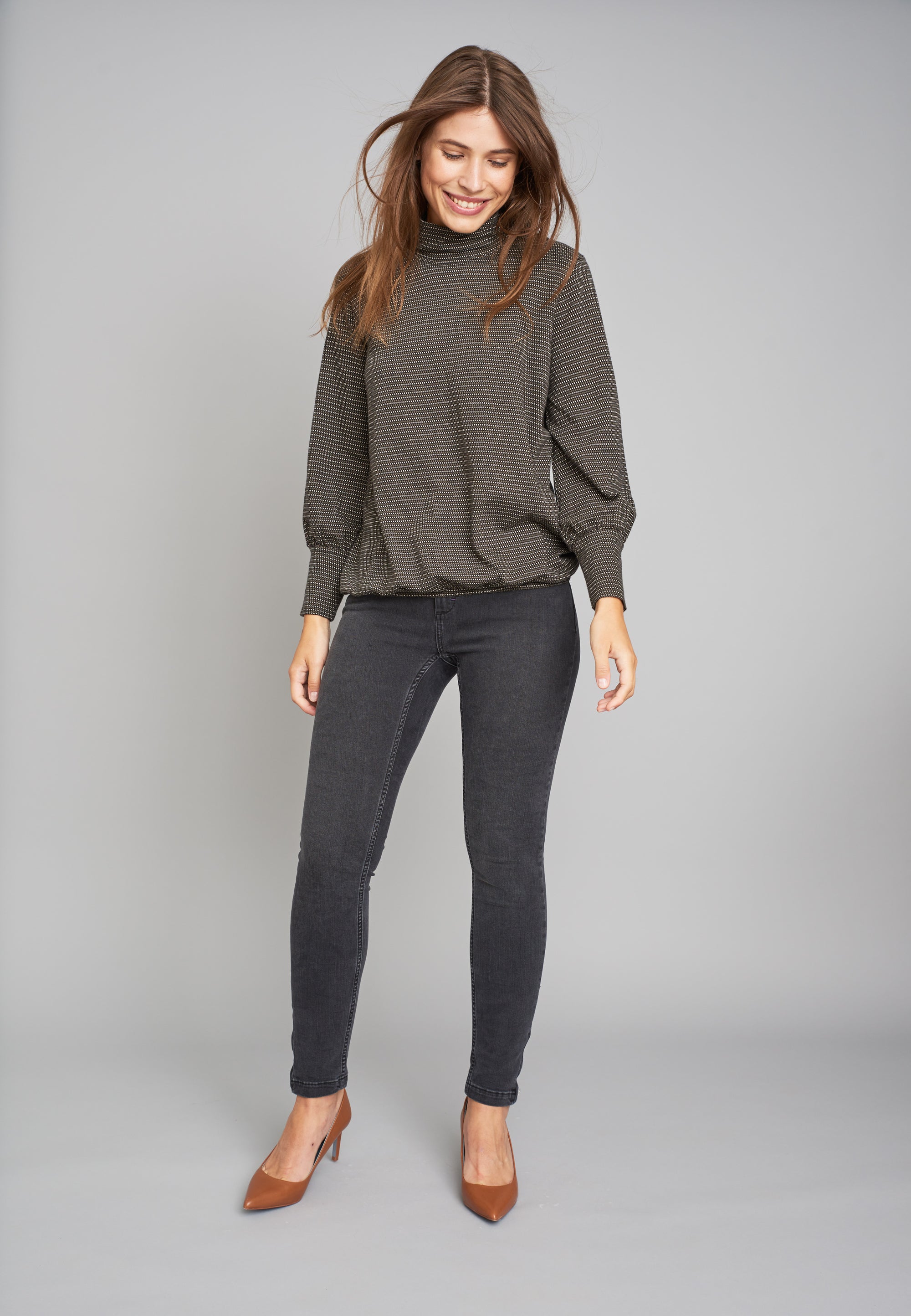 ECHTE Divine, Regular T-shirts T-Shirts 07010 Forest Night