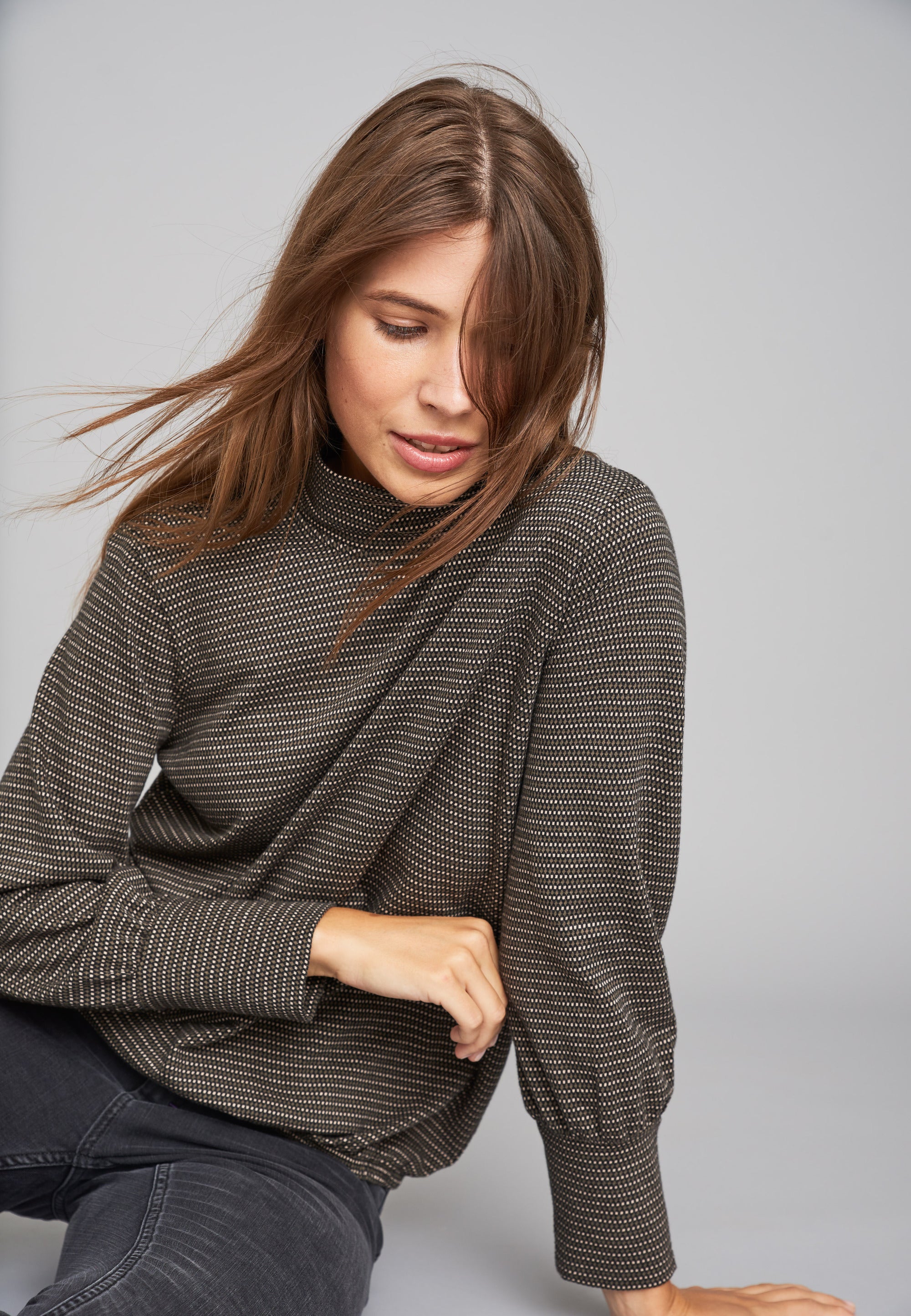 ECHTE Divine, Regular T-shirts T-Shirts 07010 Forest Night