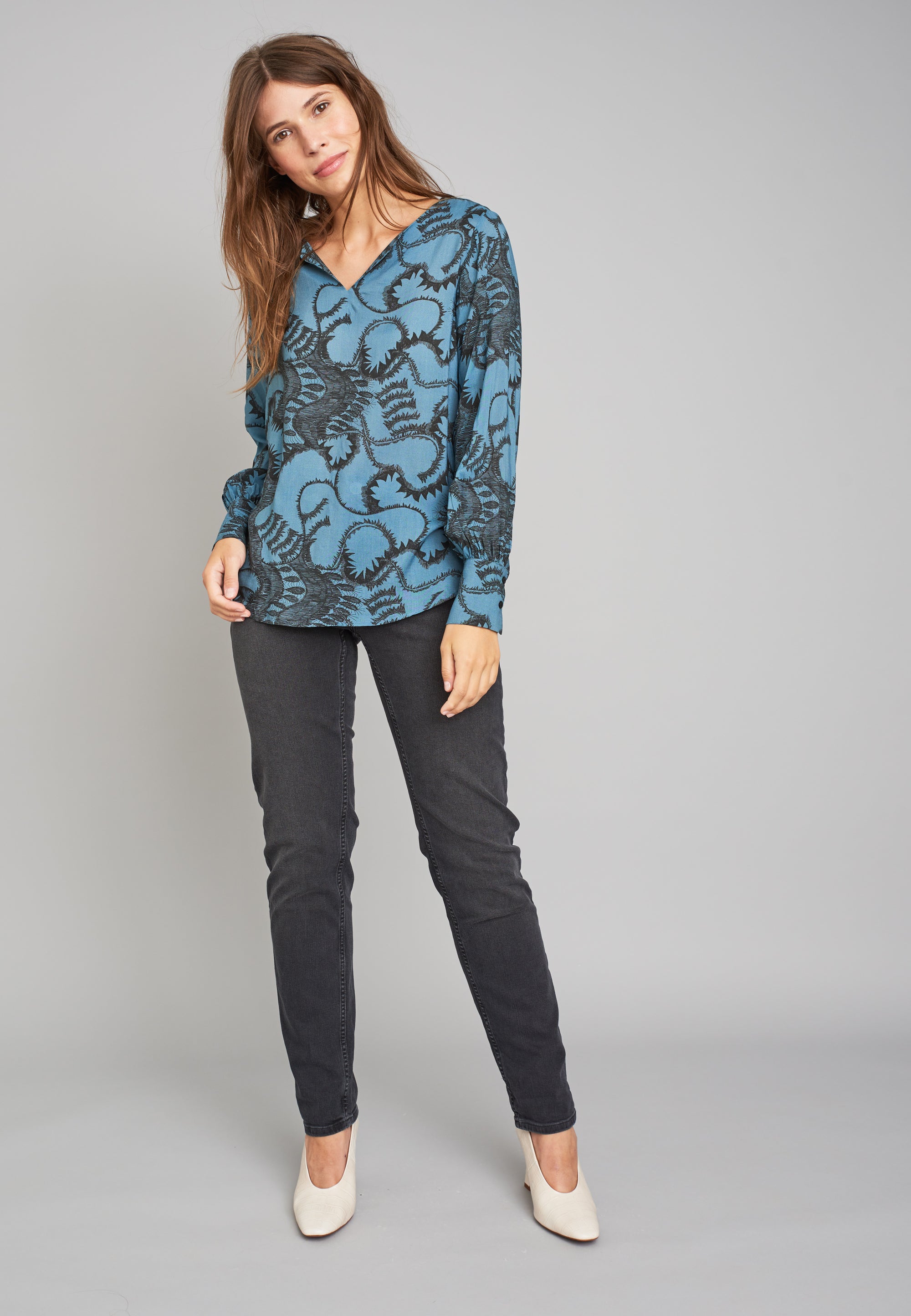 ECHTE Electra, Regular Shirts Shirts 05013 Provinsial Blue Lace