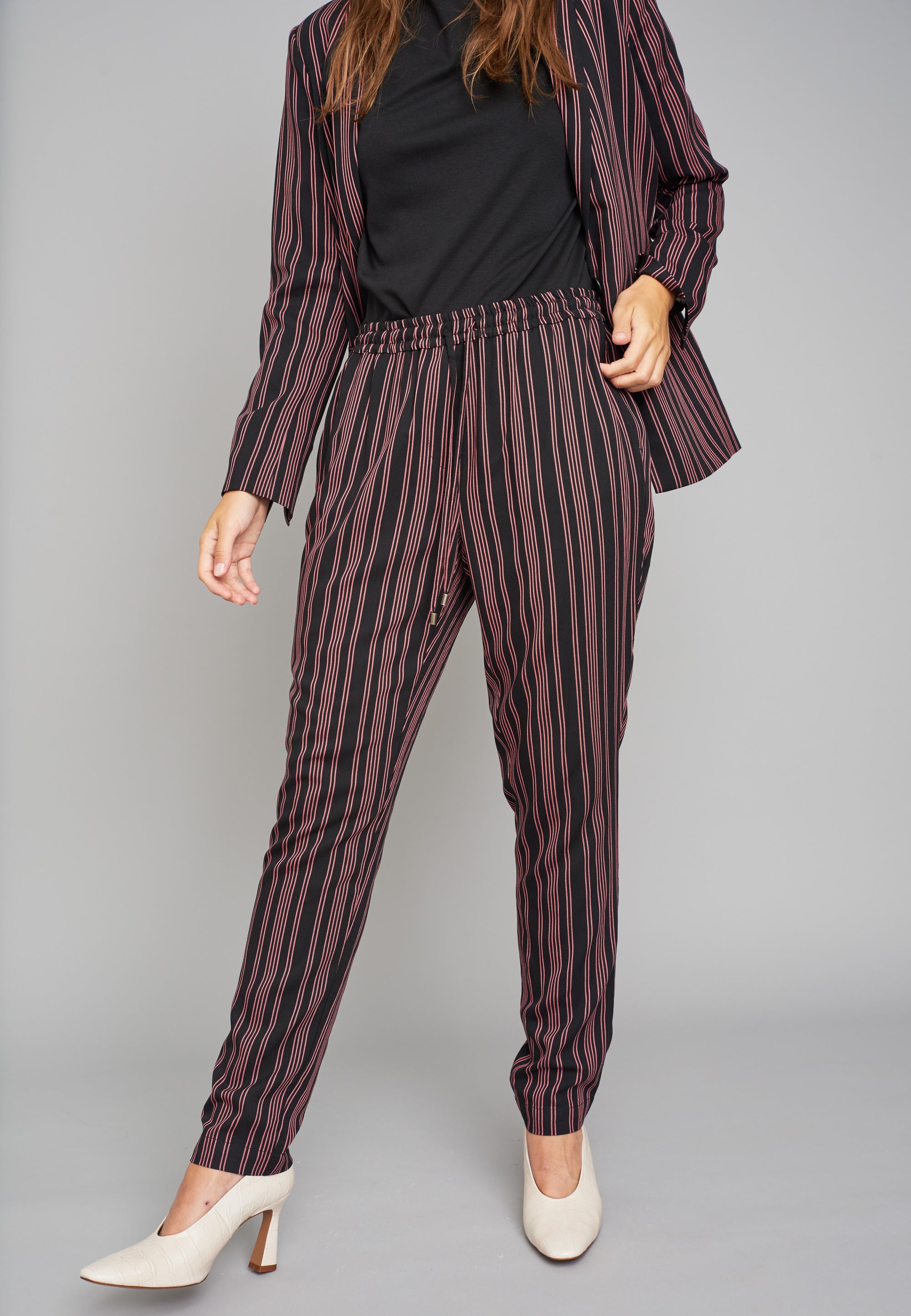 ECHTE Game, Loose Trousers SL Trousers 07006 Baroque Rose stripe