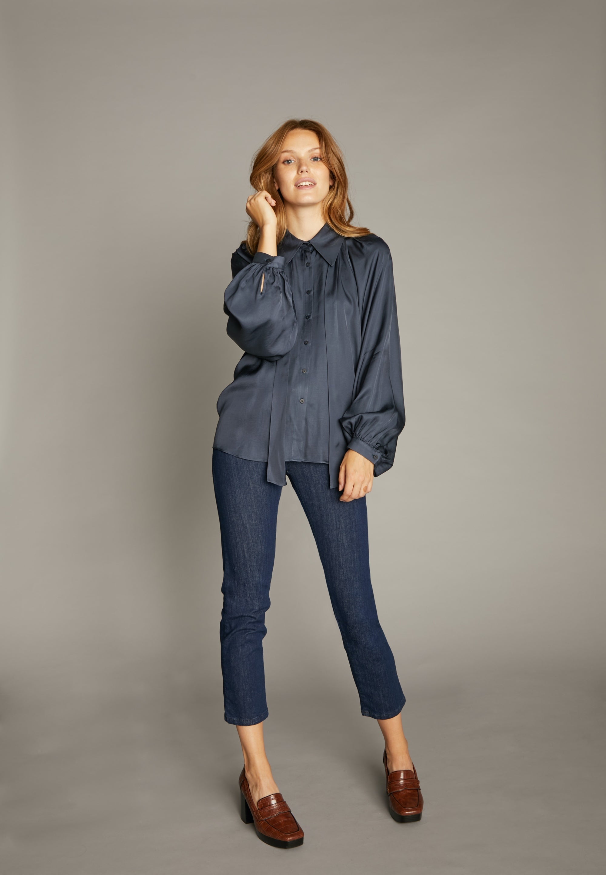 ECHTE Shirt w/Bow Shirts 03022 Navy