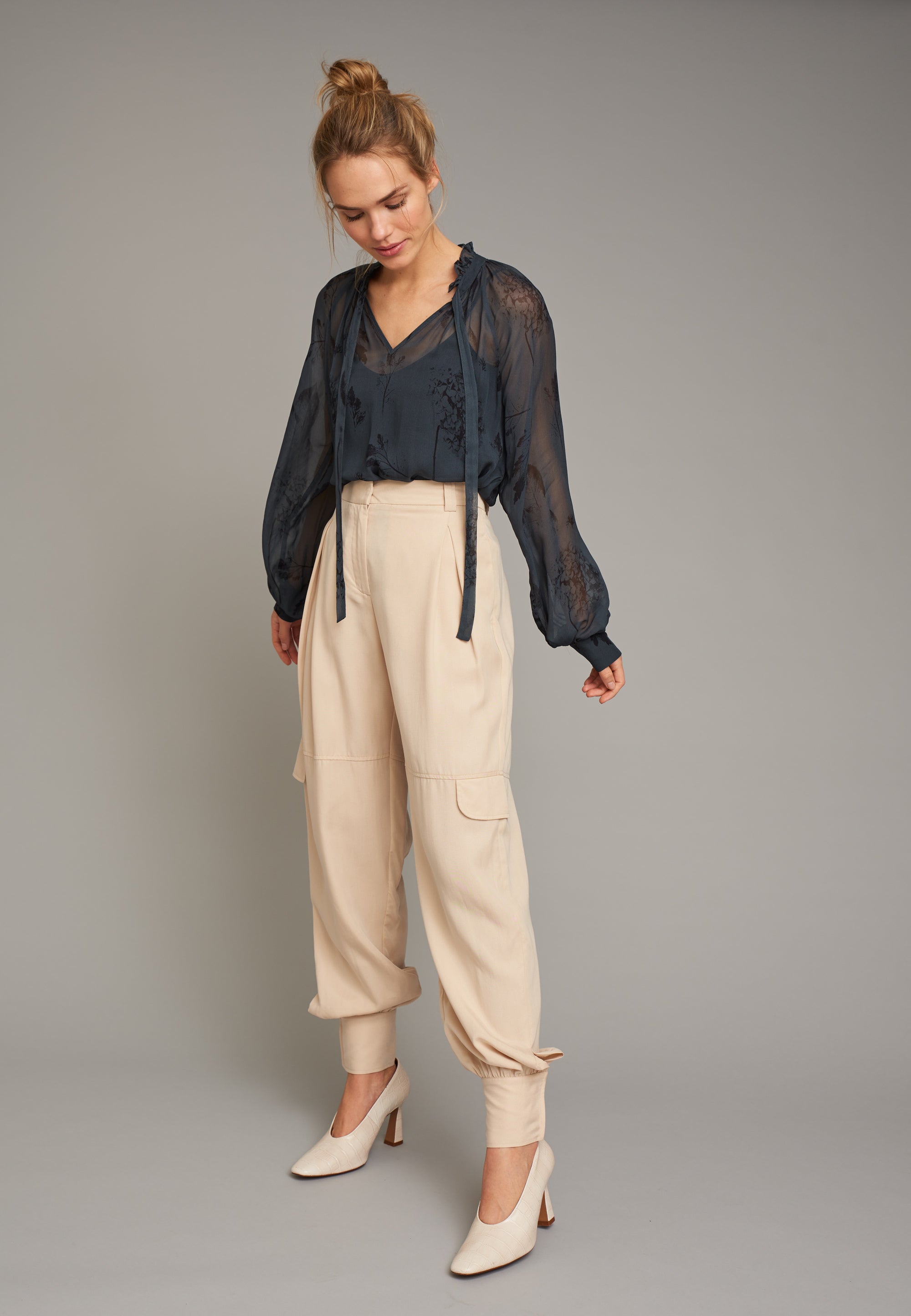 ECHTE Ruffled Sheer Blouse Blouses 05017 Navy Botanic