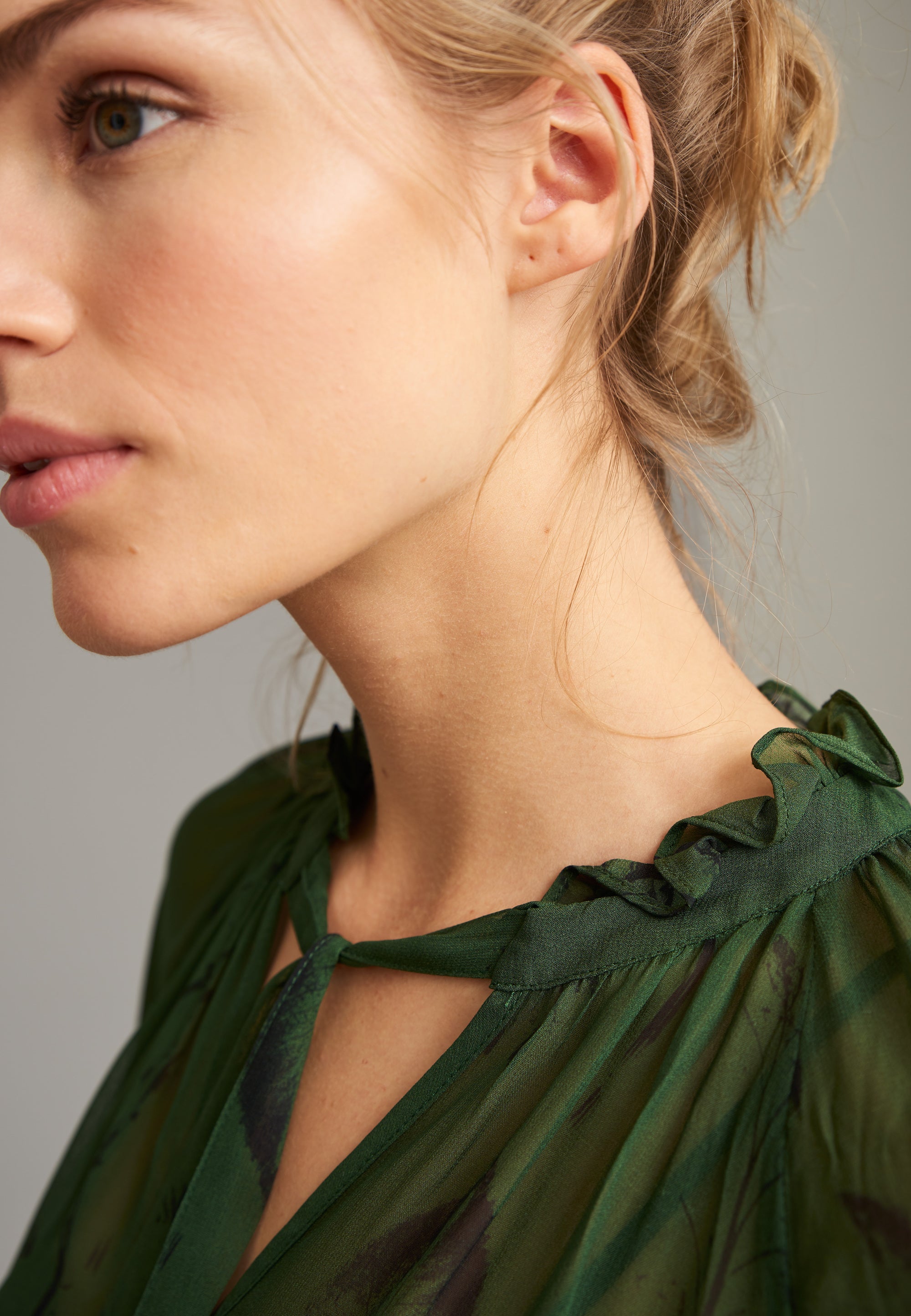 ECHTE Ruffled Sheer Blouse Blouses 05018 Grass Botanical