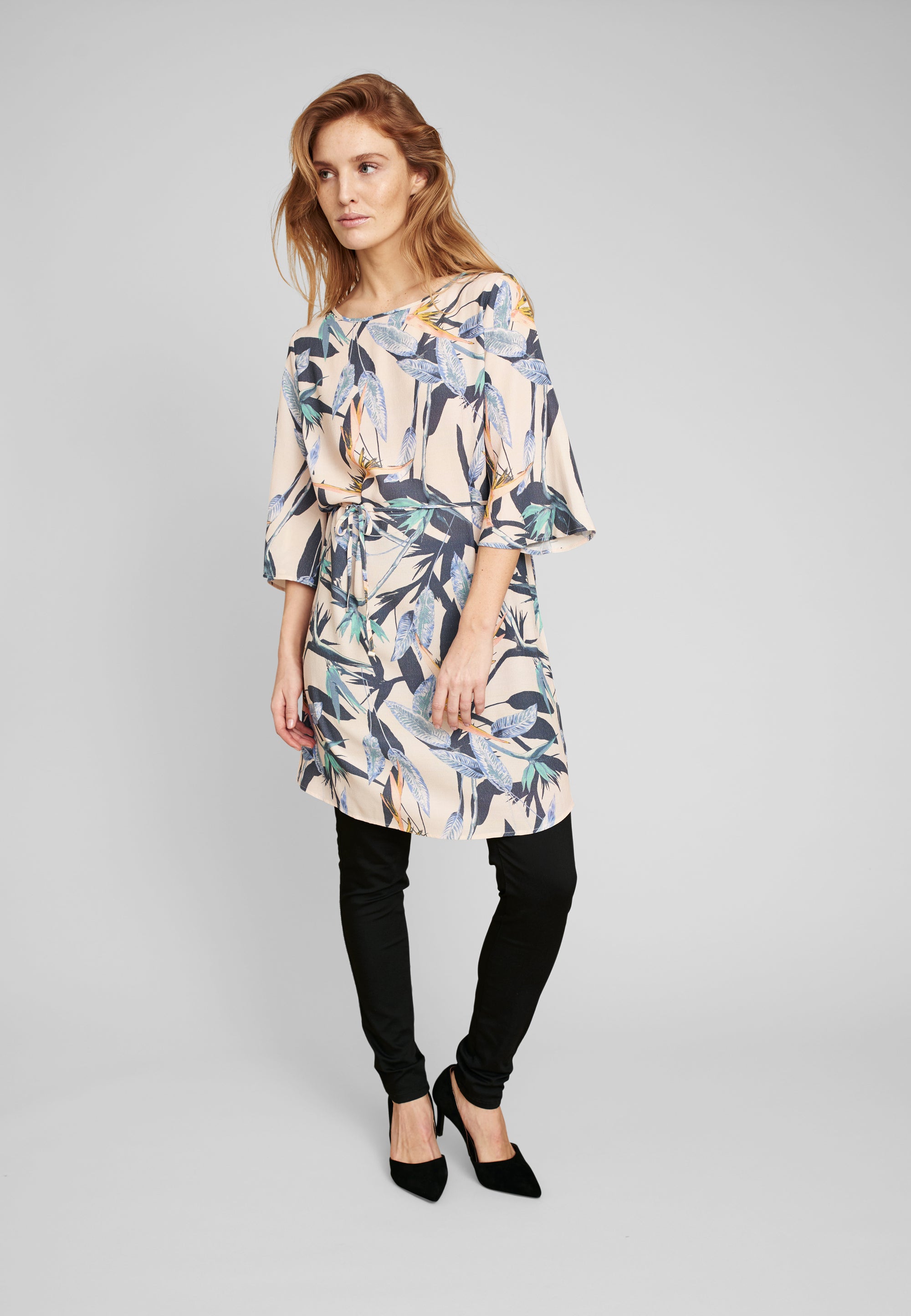 ECHTE Zenta, Regular Dresses Dresses 05004 Sweet Tropic